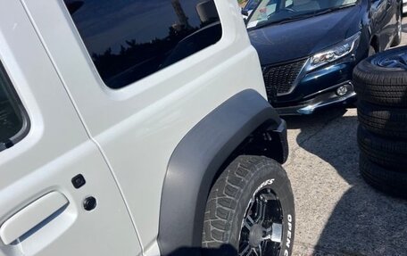 Suzuki Jimny, 2022 год, 1 840 000 рублей, 13 фотография