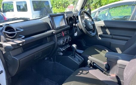 Suzuki Jimny, 2022 год, 1 840 000 рублей, 29 фотография
