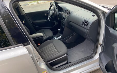 Volkswagen Polo VI (EU Market), 2018 год, 1 200 000 рублей, 29 фотография