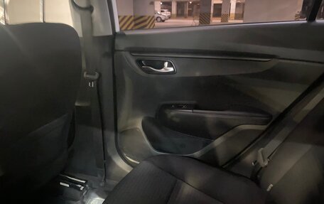 KIA Rio IV, 2021 год, 1 830 000 рублей, 28 фотография