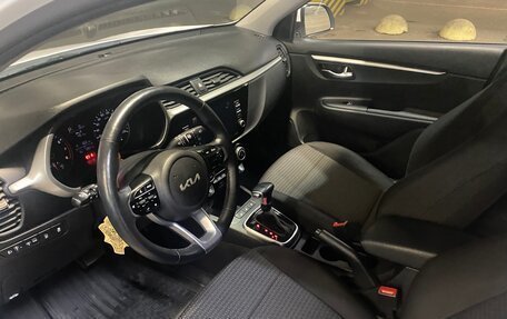 KIA Rio IV, 2021 год, 1 830 000 рублей, 22 фотография