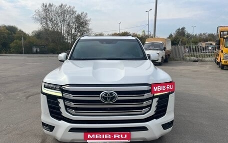 Toyota Land Cruiser, 2022 год, 8 290 000 рублей, 3 фотография