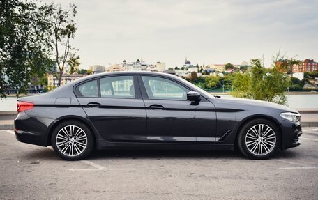 BMW 5 серия, 2020 год, 3 700 000 рублей, 3 фотография