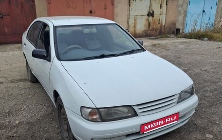 Nissan Pulsar IV, 1998 год, 130 000 рублей, 4 фотография