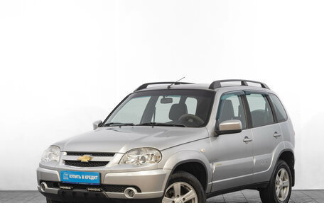 Chevrolet Niva I рестайлинг, 2015 год, 899 000 рублей, 3 фотография