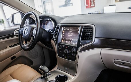 Jeep Grand Cherokee, 2014 год, 2 198 000 рублей, 19 фотография