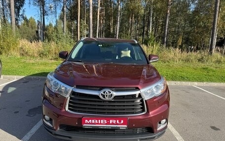 Toyota Highlander III, 2014 год, 2 950 000 рублей, 1 фотография