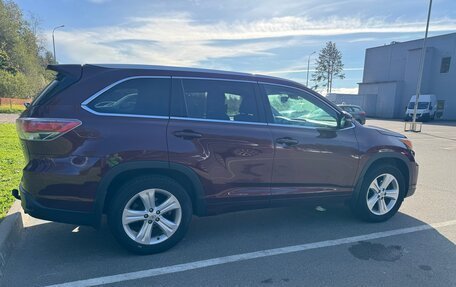 Toyota Highlander III, 2014 год, 2 950 000 рублей, 4 фотография