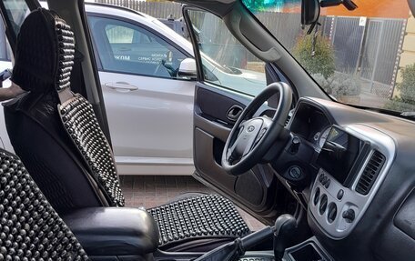 Ford Maverick, 2005 год, 850 000 рублей, 15 фотография