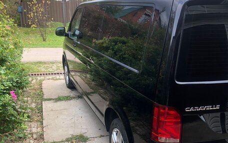 Volkswagen Caravelle T6 рестайлинг, 2021 год, 6 500 000 рублей, 4 фотография