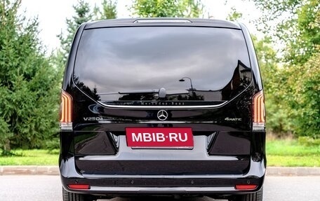 Mercedes-Benz V-Класс, 2024 год, 10 150 000 рублей, 15 фотография
