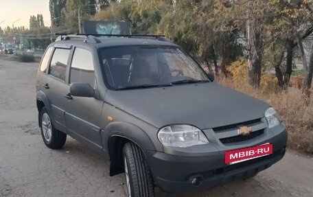Chevrolet Niva I рестайлинг, 2005 год, 290 000 рублей, 2 фотография