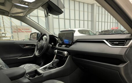 Toyota RAV4, 2025 год, 4 220 000 рублей, 11 фотография