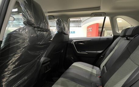 Toyota RAV4, 2025 год, 4 220 000 рублей, 12 фотография