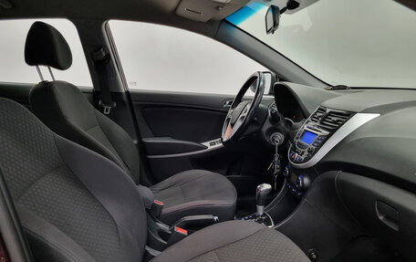 Hyundai Solaris II рестайлинг, 2012 год, 870 000 рублей, 10 фотография
