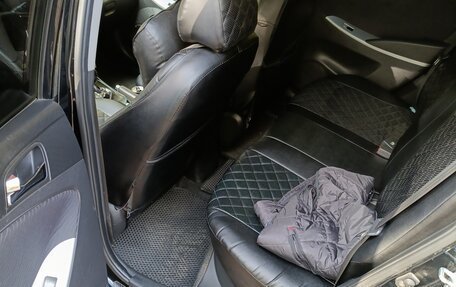Hyundai Solaris II рестайлинг, 2012 год, 950 000 рублей, 7 фотография