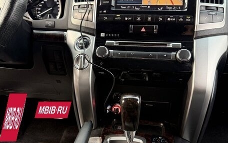 Toyota Land Cruiser 200, 2012 год, 3 560 000 рублей, 21 фотография