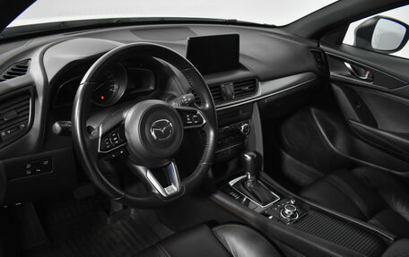 Mazda CX-4, 2023 год, 2 690 000 рублей, 9 фотография