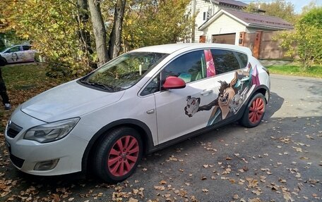 Opel Astra J, 2011 год, 550 000 рублей, 4 фотография