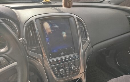 Opel Astra J, 2011 год, 550 000 рублей, 11 фотография