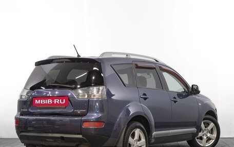 Mitsubishi Outlander III рестайлинг 3, 2008 год, 1 299 000 рублей, 4 фотография