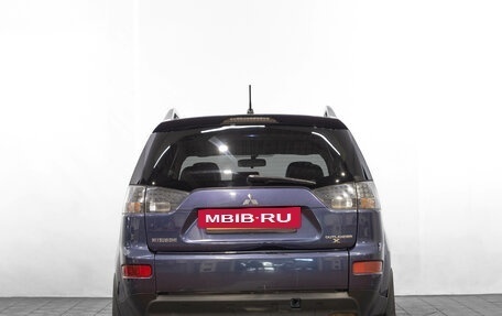 Mitsubishi Outlander III рестайлинг 3, 2008 год, 1 299 000 рублей, 5 фотография
