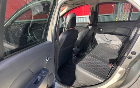 Renault Logan I, 2014 год, 480 000 рублей, 10 фотография