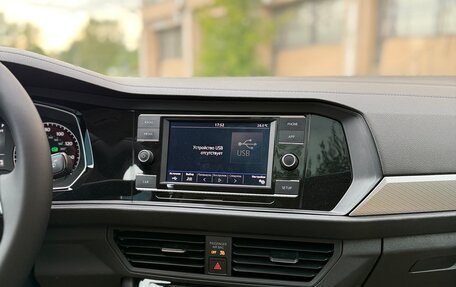 Volkswagen Jetta VII, 2019 год, 1 700 000 рублей, 13 фотография