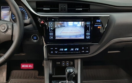 Toyota Corolla, 2018 год, 1 840 000 рублей, 15 фотография