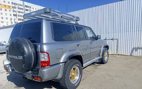 Nissan Patrol, 2004 год, 3 300 000 рублей, 4 фотография