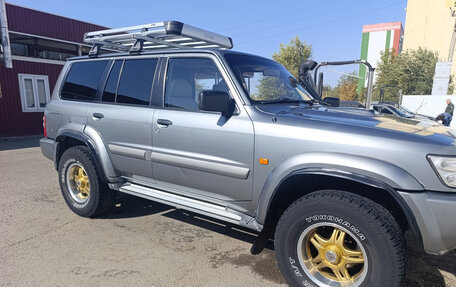 Nissan Patrol, 2004 год, 3 300 000 рублей, 2 фотография