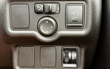 Nissan Note II рестайлинг, 2013 год, 870 000 рублей, 33 фотография