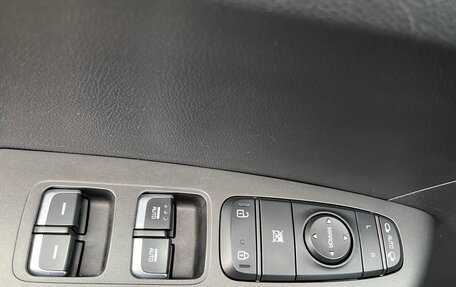 KIA Sportage IV рестайлинг, 2019 год, 1 780 000 рублей, 13 фотография