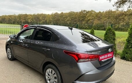 Hyundai Solaris II рестайлинг, 2021 год, 1 550 000 рублей, 6 фотография