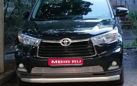 Toyota Highlander III, 2014 год, 2 600 000 рублей, 19 фотография