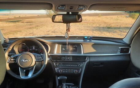 KIA Optima IV, 2019 год, 2 250 000 рублей, 17 фотография
