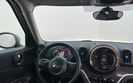 MINI Countryman II (F60), 2017 год, 3 100 000 рублей, 12 фотография