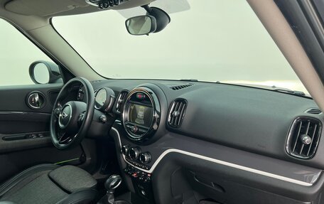 MINI Countryman II (F60), 2017 год, 3 100 000 рублей, 14 фотография