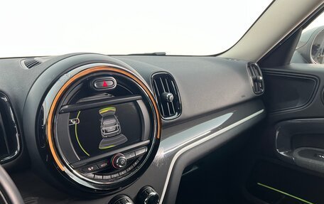 MINI Countryman II (F60), 2017 год, 3 100 000 рублей, 17 фотография