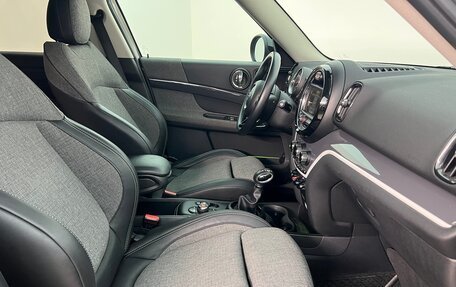 MINI Countryman II (F60), 2017 год, 3 100 000 рублей, 13 фотография