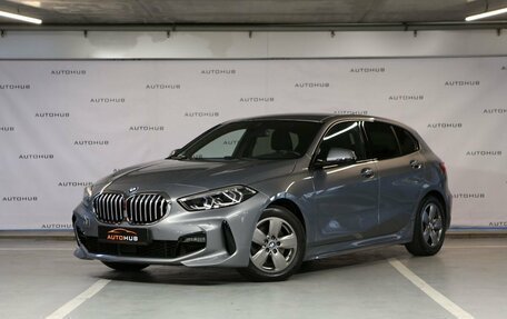 BMW 1 серия, 2020 год, 2 690 000 рублей, 3 фотография