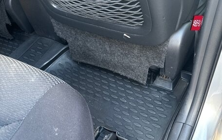 Toyota RAV4, 2006 год, 790 000 рублей, 9 фотография