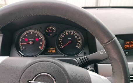 Opel Astra H, 2011 год, 645 000 рублей, 4 фотография