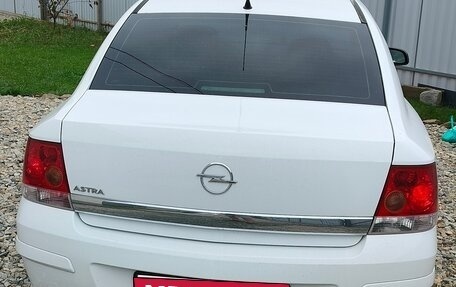 Opel Astra H, 2011 год, 645 000 рублей, 3 фотография