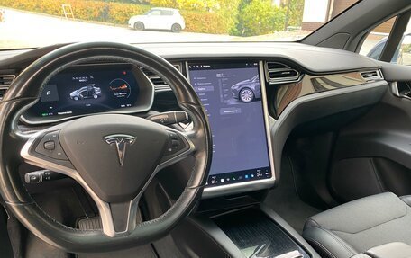 Tesla Model X I, 2016 год, 3 000 000 рублей, 5 фотография