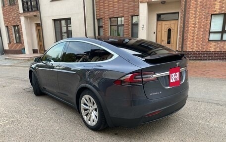 Tesla Model X I, 2016 год, 3 000 000 рублей, 7 фотография
