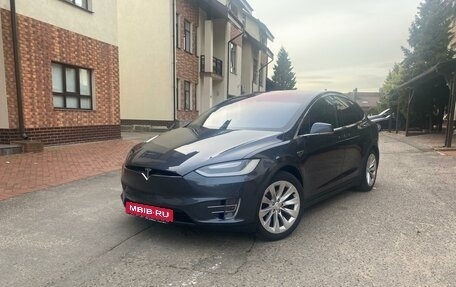Tesla Model X I, 2016 год, 3 000 000 рублей, 11 фотография