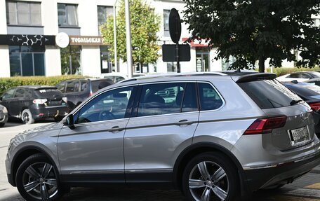 Volkswagen Tiguan II, 2018 год, 3 100 000 рублей, 8 фотография