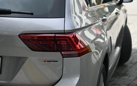 Volkswagen Tiguan II, 2018 год, 3 100 000 рублей, 10 фотография