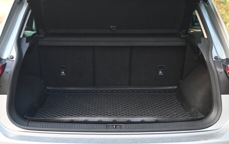 Volkswagen Tiguan II, 2018 год, 3 100 000 рублей, 17 фотография